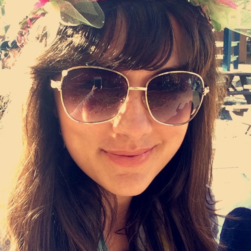 Meet your Posher, Rachel
